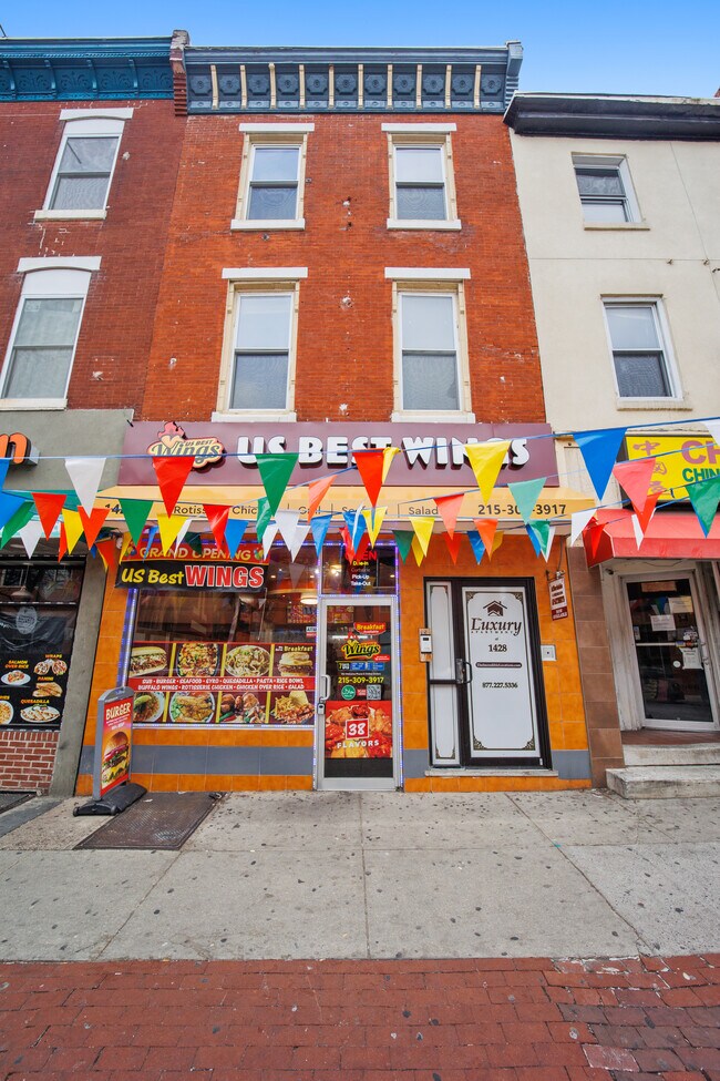 Foto del edificio - 1428 Cecil B Moore Ave