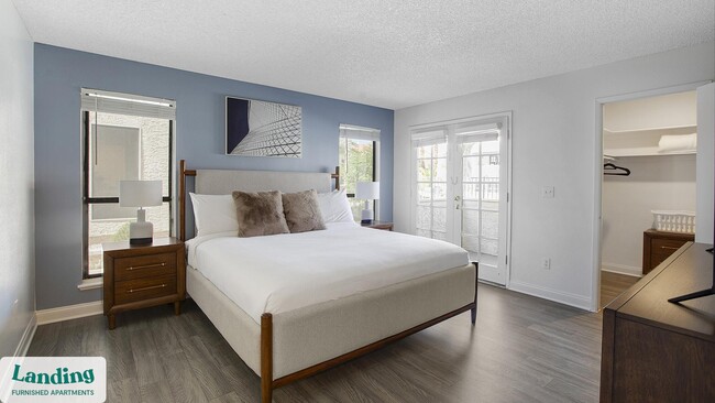 Building Photo - 5272 Tamarus St