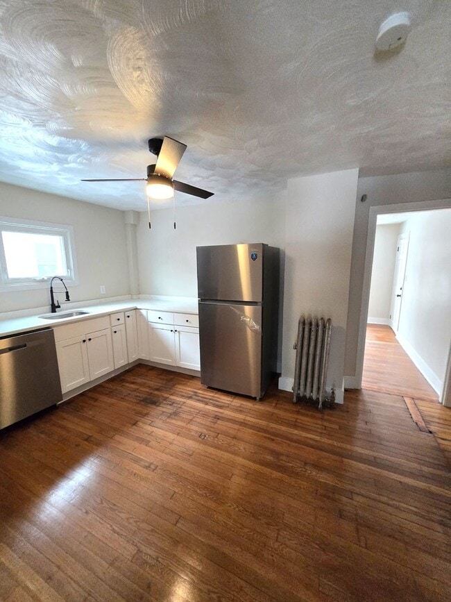 Building Photo - 89 Armistice Blvd