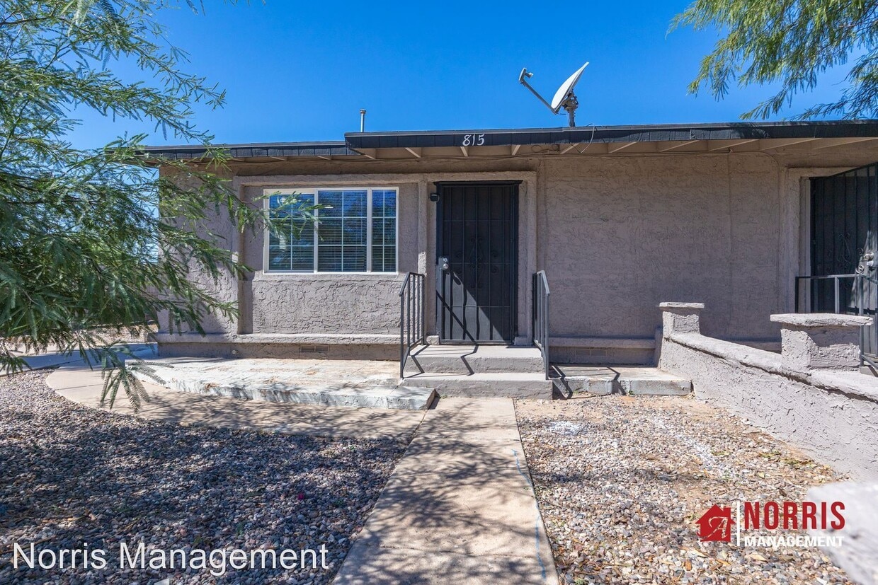 Primary Photo - 2 br, 1 bath House - 815 N Arbor Ave