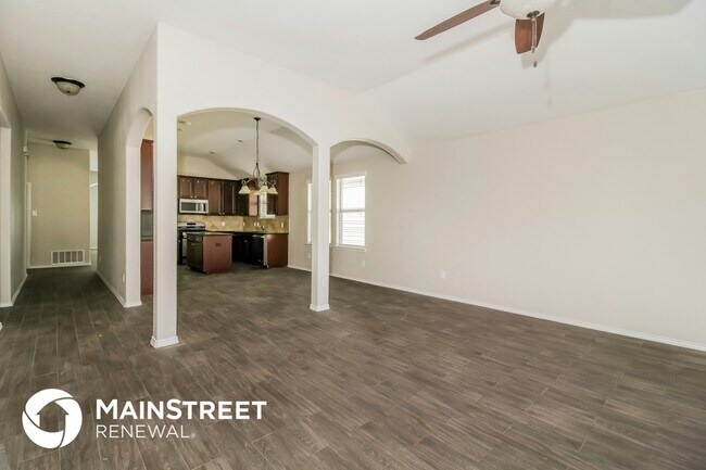 Foto del edificio - 3413 Evening Wind Rd