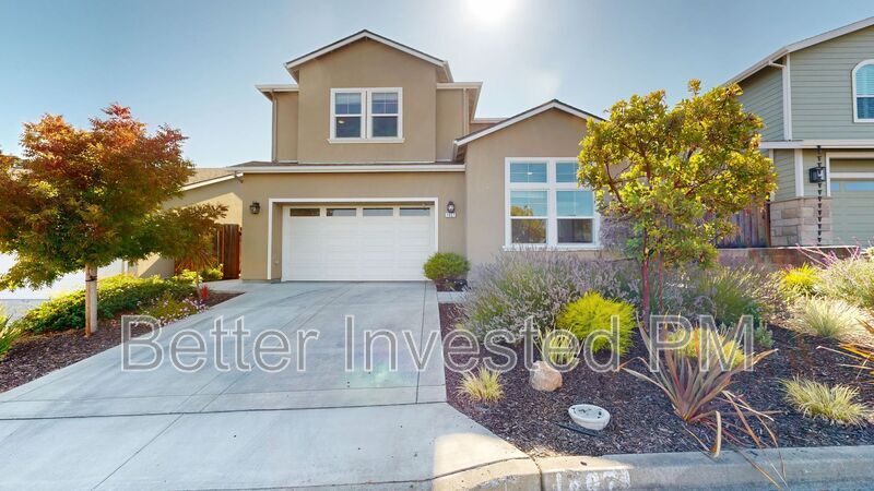 Primary Photo - 1807 Palisades Dr