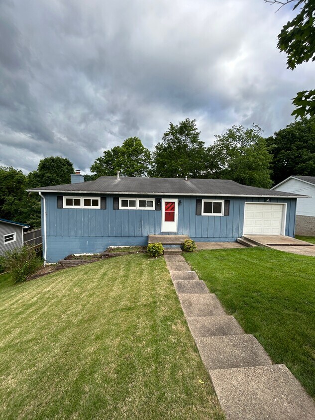 Foto principal - 1302 Lyndale Dr