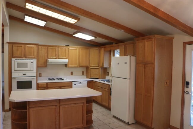 Foto del edificio - 405 Hamilton St