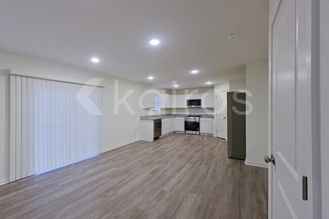 Foto del edificio - 12 Marbury Dr