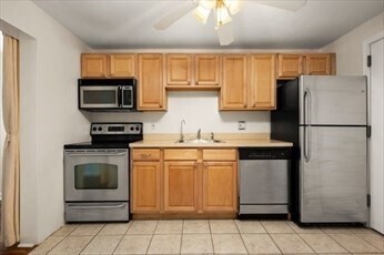 Foto del edificio - 222 Stackpole St