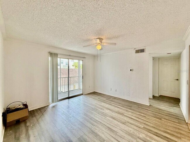 Foto del edificio - 3311 Haviland Ct