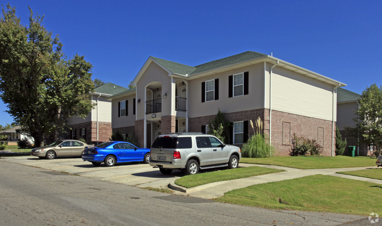 Foto del edificio - Choctaw Apartments