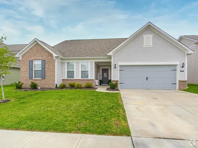 Building Photo - 5417 Aster Dr