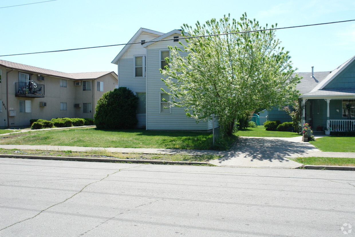Building Photo - 1019 W Sinto Ave