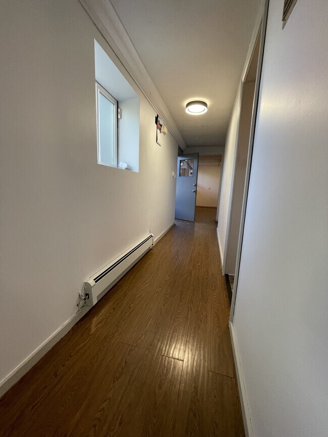 Photo du bâtiment - 14919-14968 68 Ave