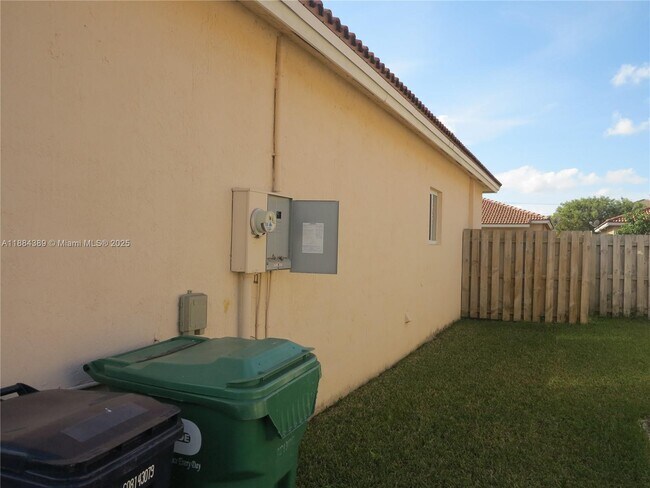 Foto del edificio - 28524 SW 130th Pl