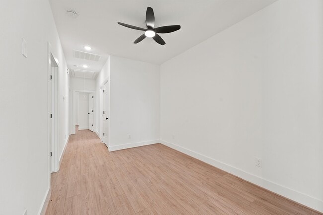 Building Photo - 409 Calloway St