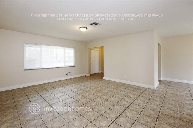Foto del edificio - 4904 SW 90th Ave