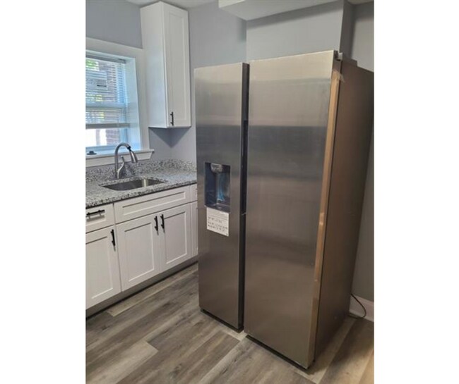 Foto del edificio - 1607 Division St