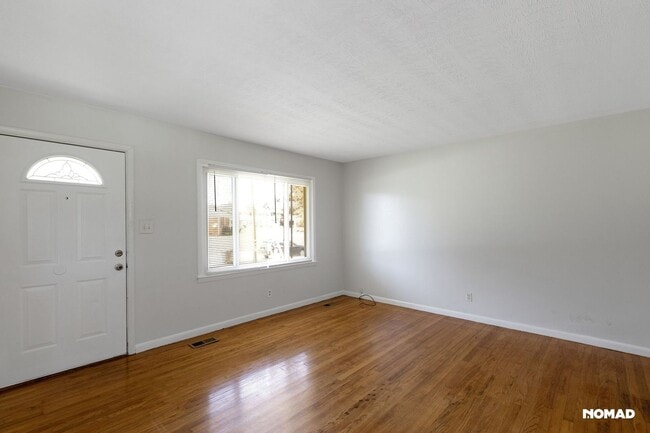 Building Photo - Charming 3BR House in Fayetteville