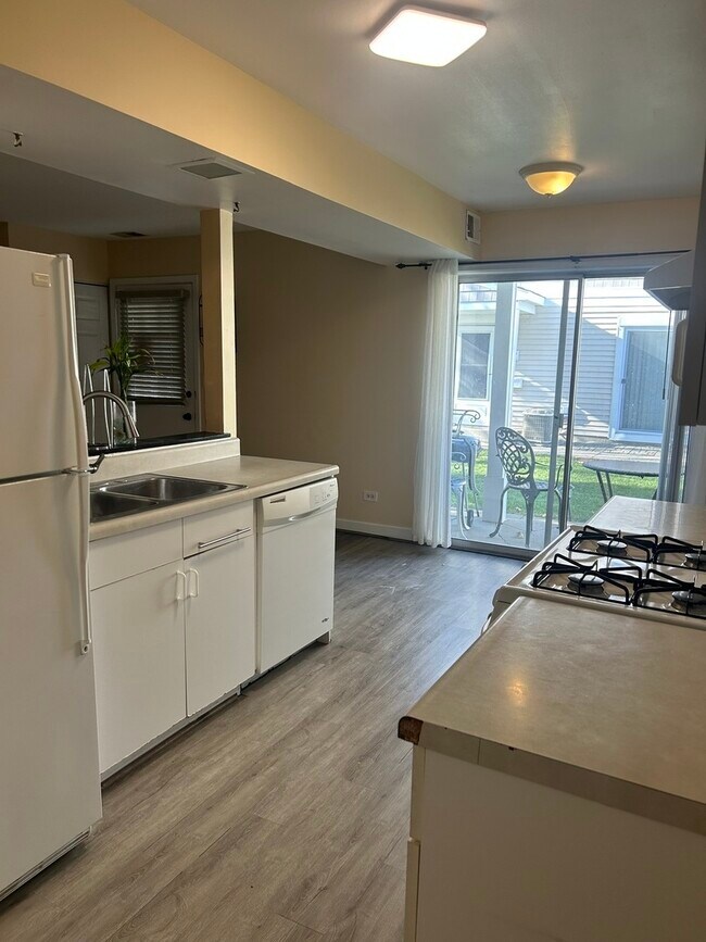 Foto del edificio - 1319 Wye Ct