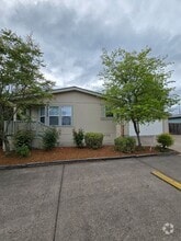 Building Photo - 33152 Fuchsia Ln
