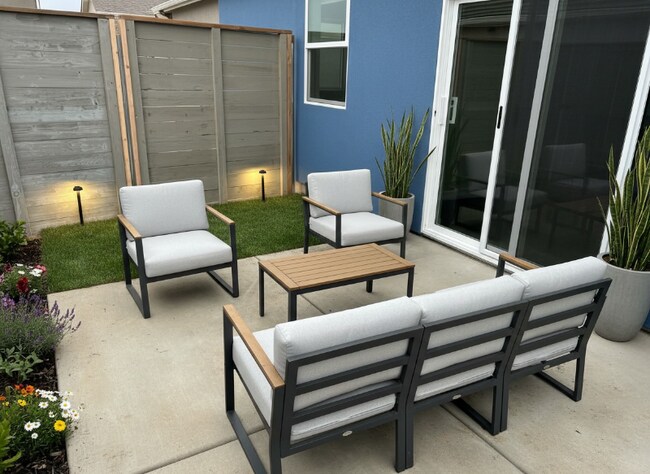 Foto del edificio - 2236 Motta St