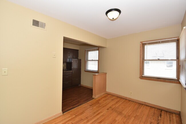 Building Photo - 4471 N 84th St