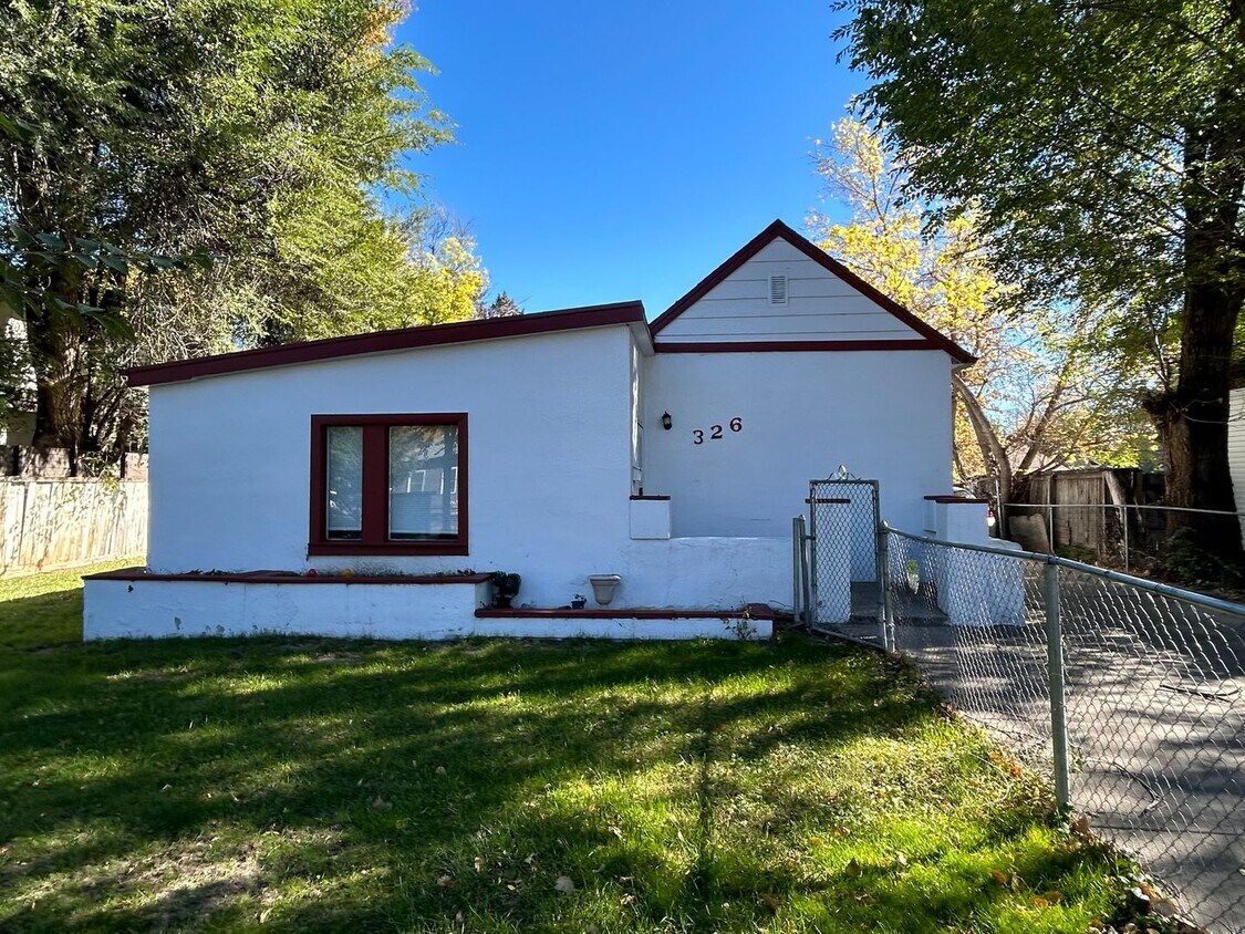 Primary Photo - Charming Old Town Fort Collins Home with Yard