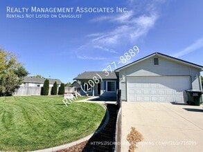Building Photo - 1442 W Hayfield Ct