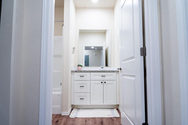 Foto del interior - Skyline Apartments, LLC
