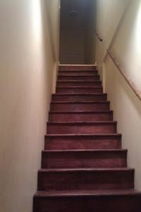 Escalera a 2nd fl - 1924 Warren St