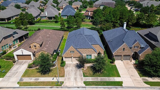 Foto del edificio - 14 Cottage Glen Ln