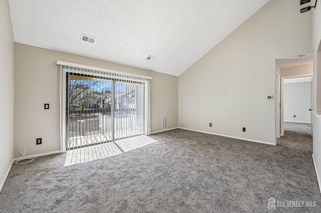 Building Photo - 3015 Lighthouse Ln