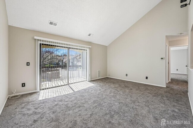 Foto del edificio - 3015 Lighthouse Ln