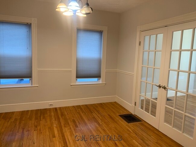 Building Photo - 69 Fremont St