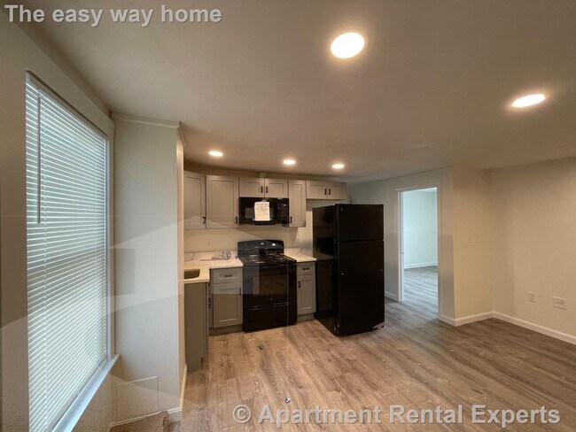 Foto del edificio - 72-74 Washington St Unit #6