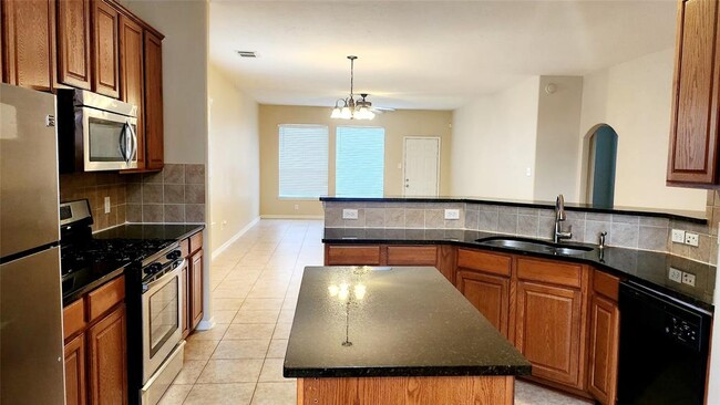 Building Photo - 2296 Catalonia Cove