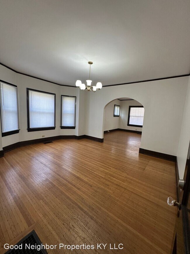 Foto del edificio - 6 br, 3 bath House - 4034 Preston Hwy