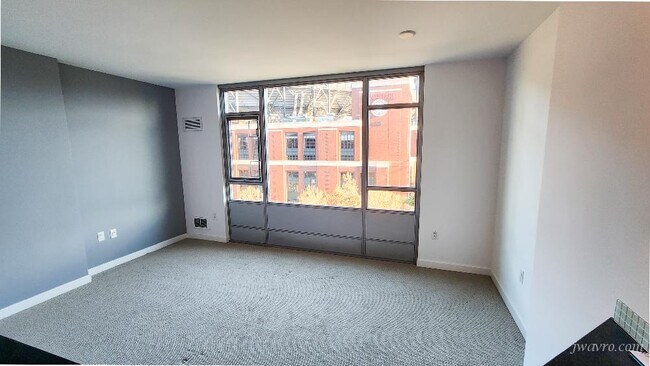 Foto del edificio - 170 King St