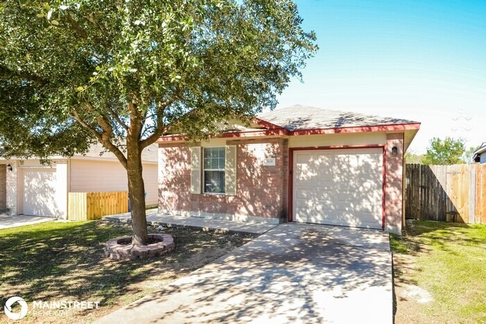 Foto principal - 5831 Blonde Canyon, San Antonio, TX 78252