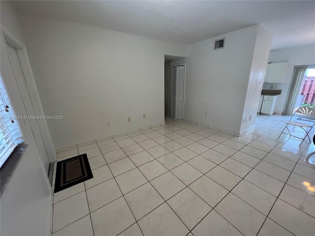 Building Photo - 7231 NW 174th Terrace