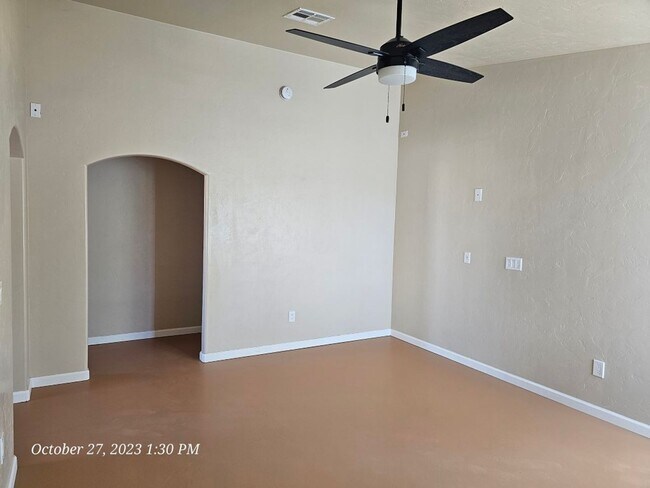 Foto del edificio - 3152 W Verde Dr