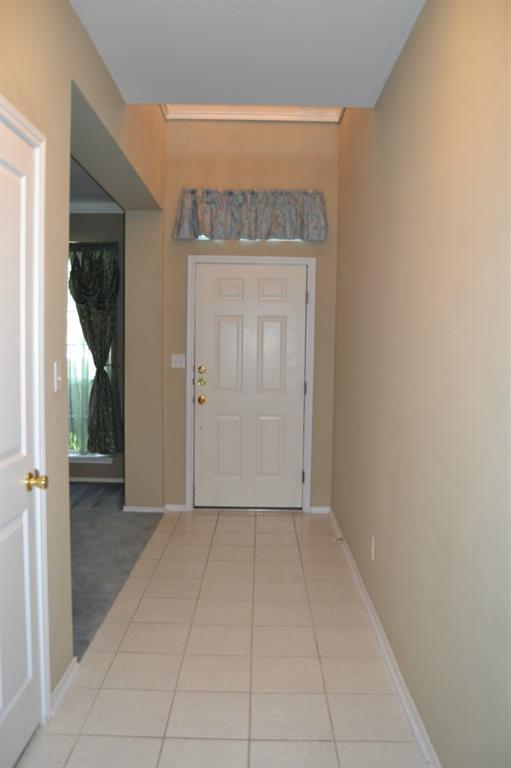 Building Photo - 1305 White Dove Cove