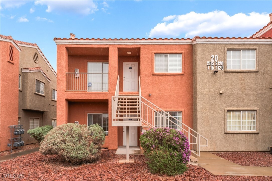 Foto principal - 4730 E Craig Rd