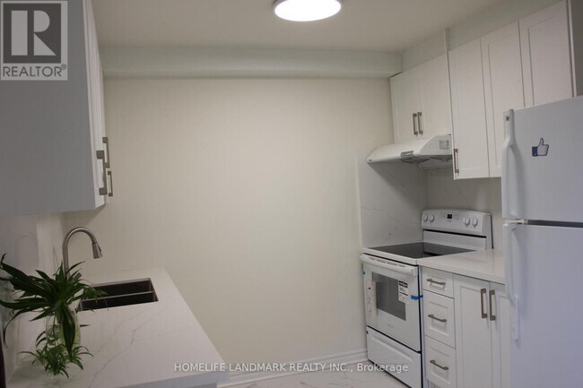 Building Photo - 254 Sprucewood Ct