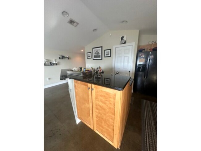 Foto del edificio - 432-432 Bayfront Pkwy