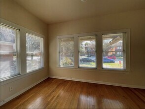 Building Photo - 1706 Hawthorne St