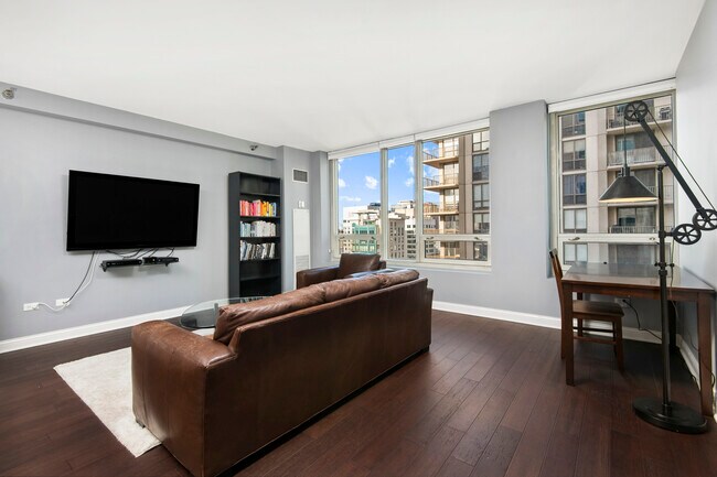 Foto del edificio - 33 W Ontario St