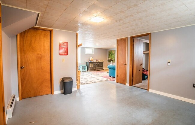 Foto del edificio - 4011 Sunrose Dr