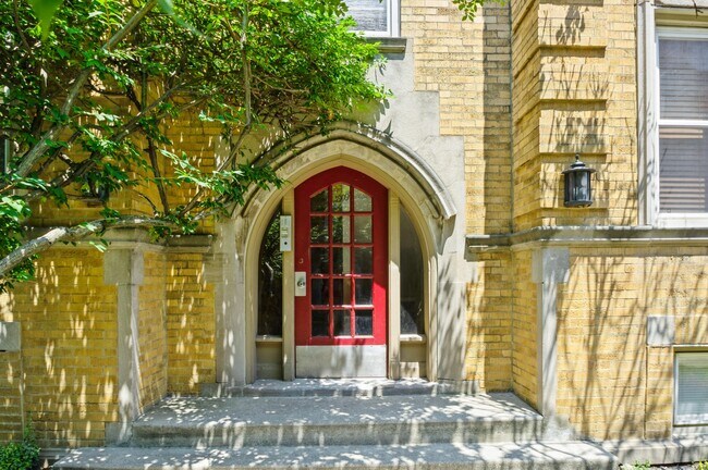 Foto del edificio - 4209 N Keystone Ave