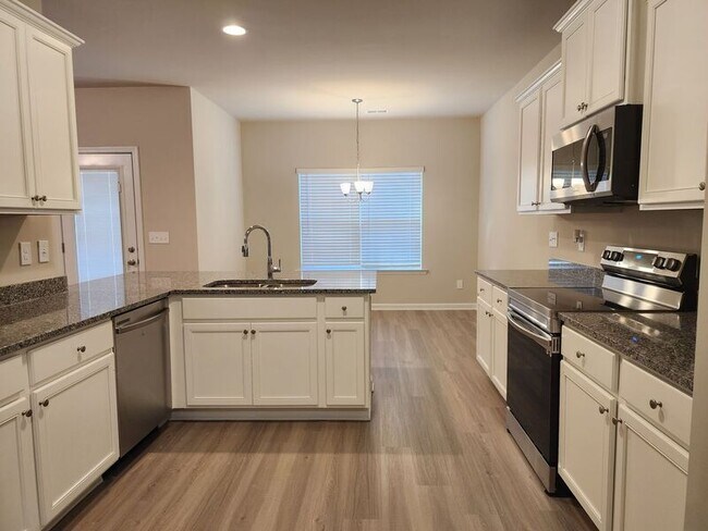 Building Photo - 1531 Persimmon Trce