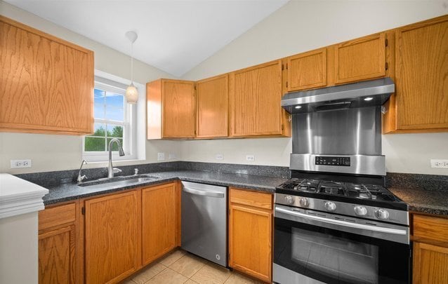 Building Photo - 2503 Sheehan Dr
