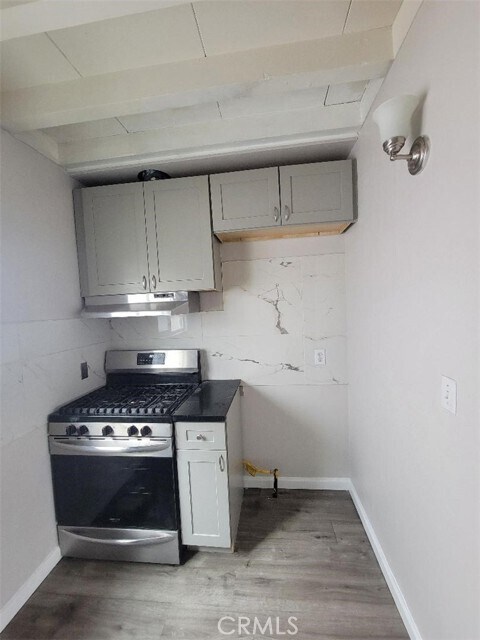 Foto del edificio - 2451 Lemon Ave